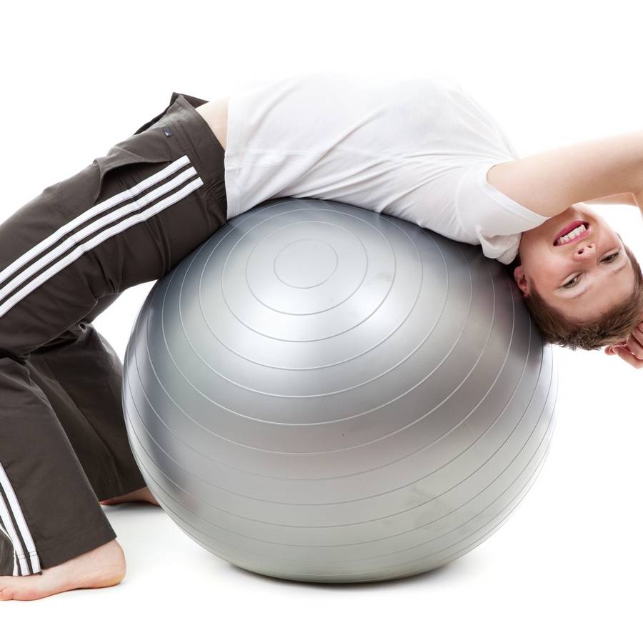 Ballon de Yoga et Fitness Taille S 55 cm Gris – Pompe fournie – Résistant et Multi usages – Gym Ball – Diamètre 55cm – Sun&Sia - Image 1