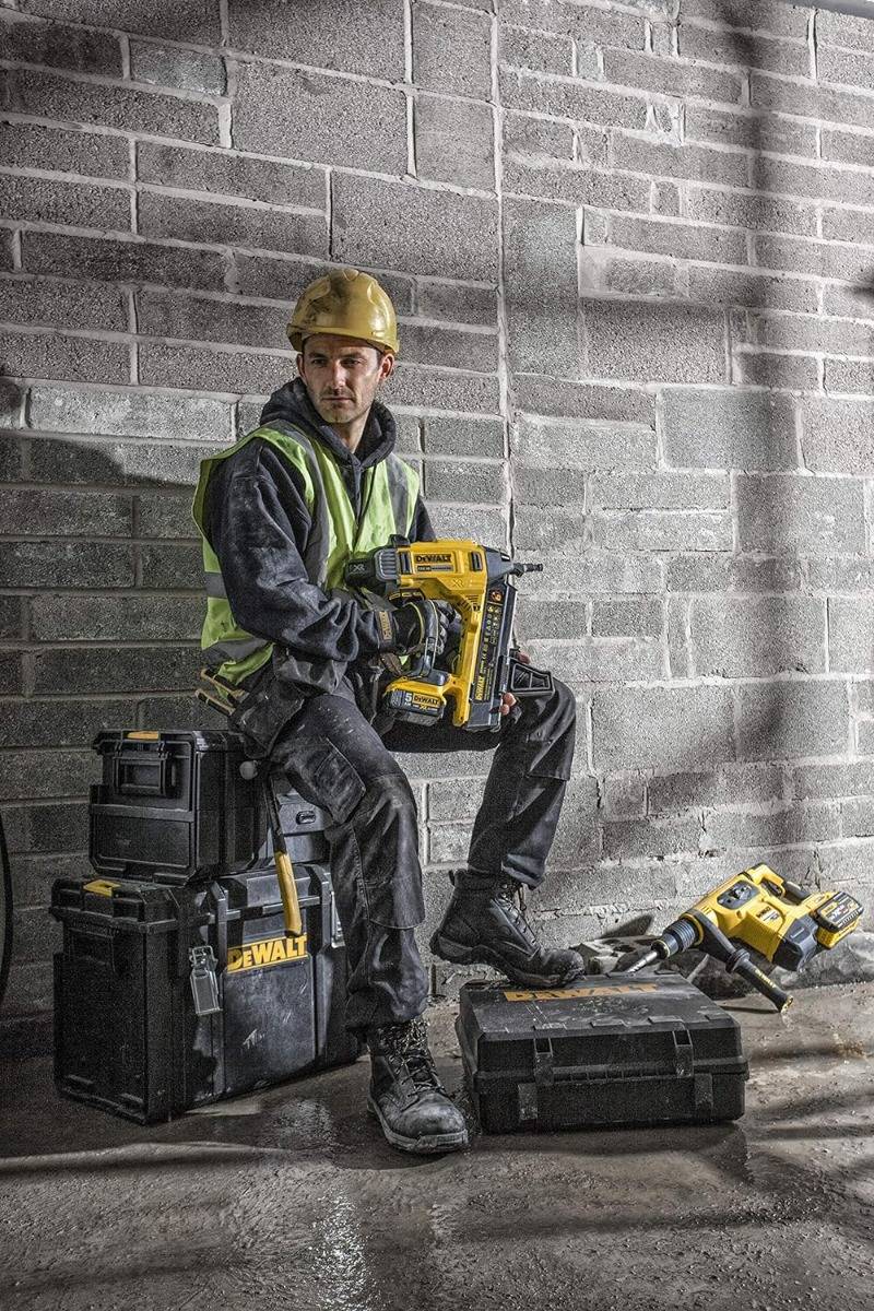 Cloueur XR 18V - béton et acier - DEWALT - avec 2 batteries 18V 5Ah li-ion + chargeur + accessoires + TOUGHSYSTEM - DCN890P2 - Image 8