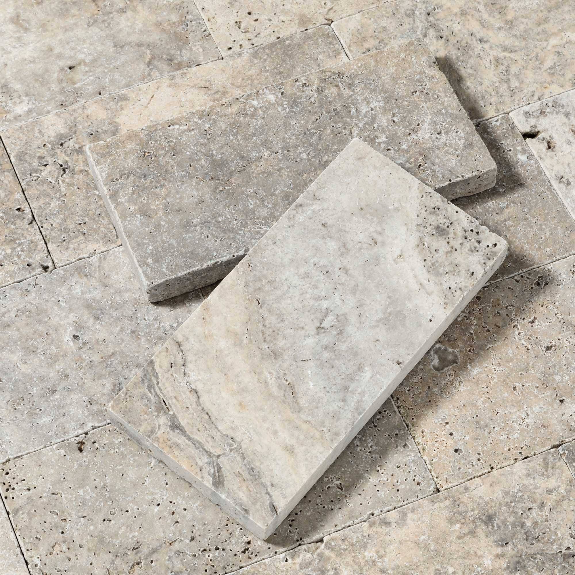 Pavé Travertin Gris Silver 30,5x15,25x3 cm (vendu au m² - 22 pavés/m²) - RO'MA NATURE - Image 4
