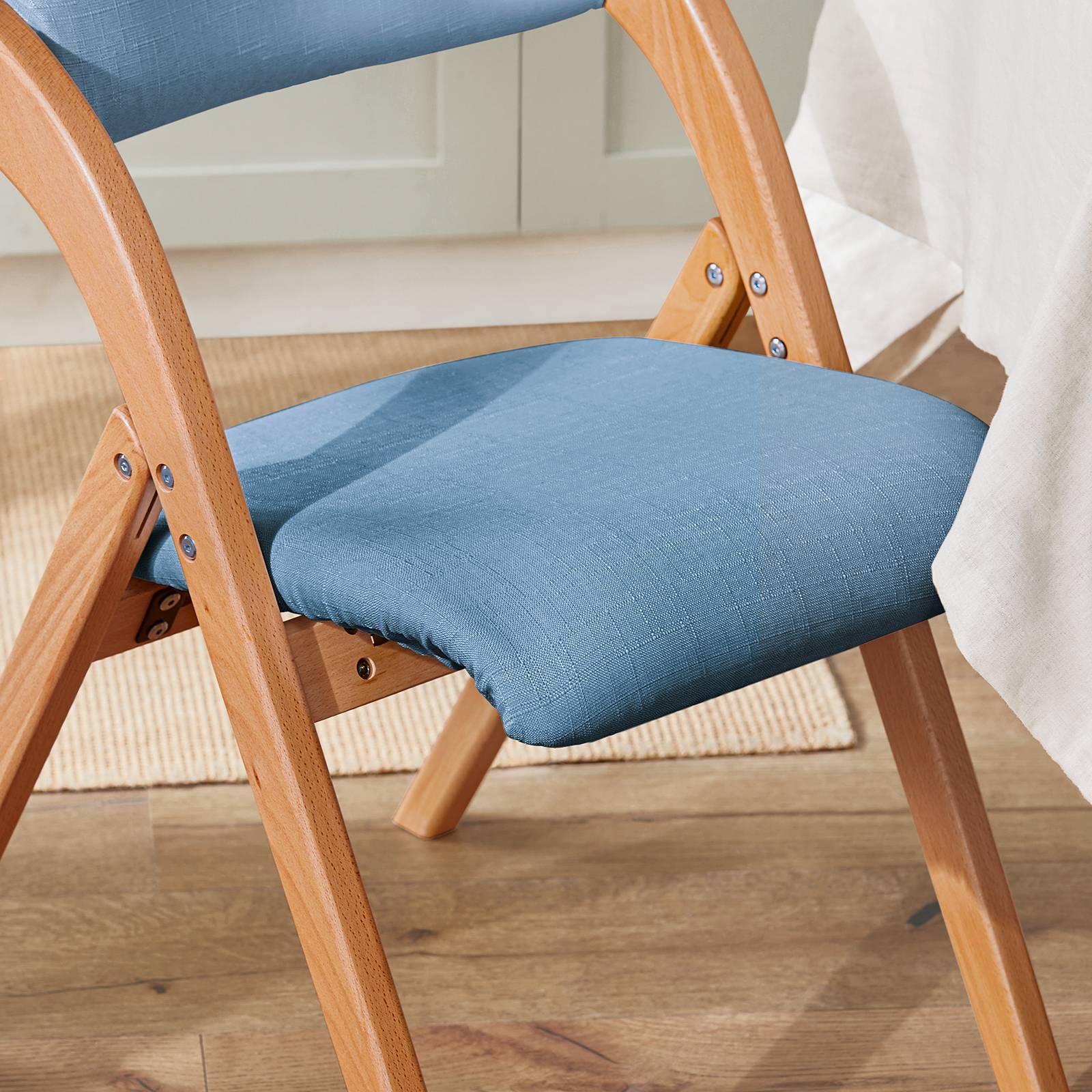 SoBuy Chaise Pliante Rembourrée Ergonomique en Bois pour Cuisine et Bureau - Compacte pour Petits Espaces, Bleu, Modèle FST92-BL - Image 5
