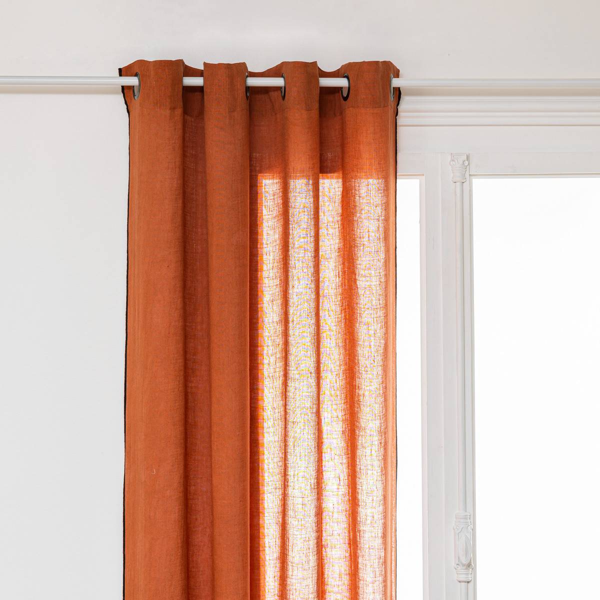 Atmosphera - Lot de 2 Rideaux à œillets en Lin Terracotta avec surpiqûre noire 130 x 260 cm - Image 2
