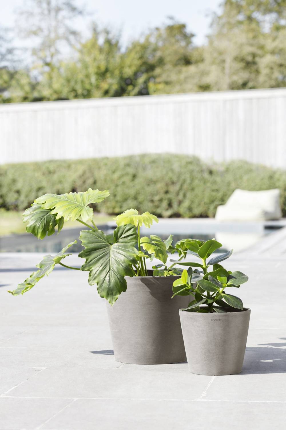 Ecopots - Pot Rond Amsterdam 30 Taupe + réservoir d'eau - Ø 30 x H. 26,3 cm - 12,8 L ECOPOTS - Image 4