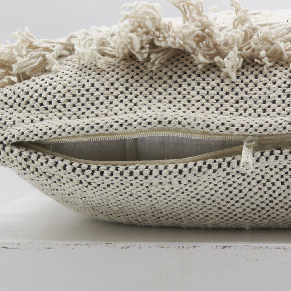 Aubry Gaspard - Coussins en coton à franges gris et blancs (lot de 3) - Image 2