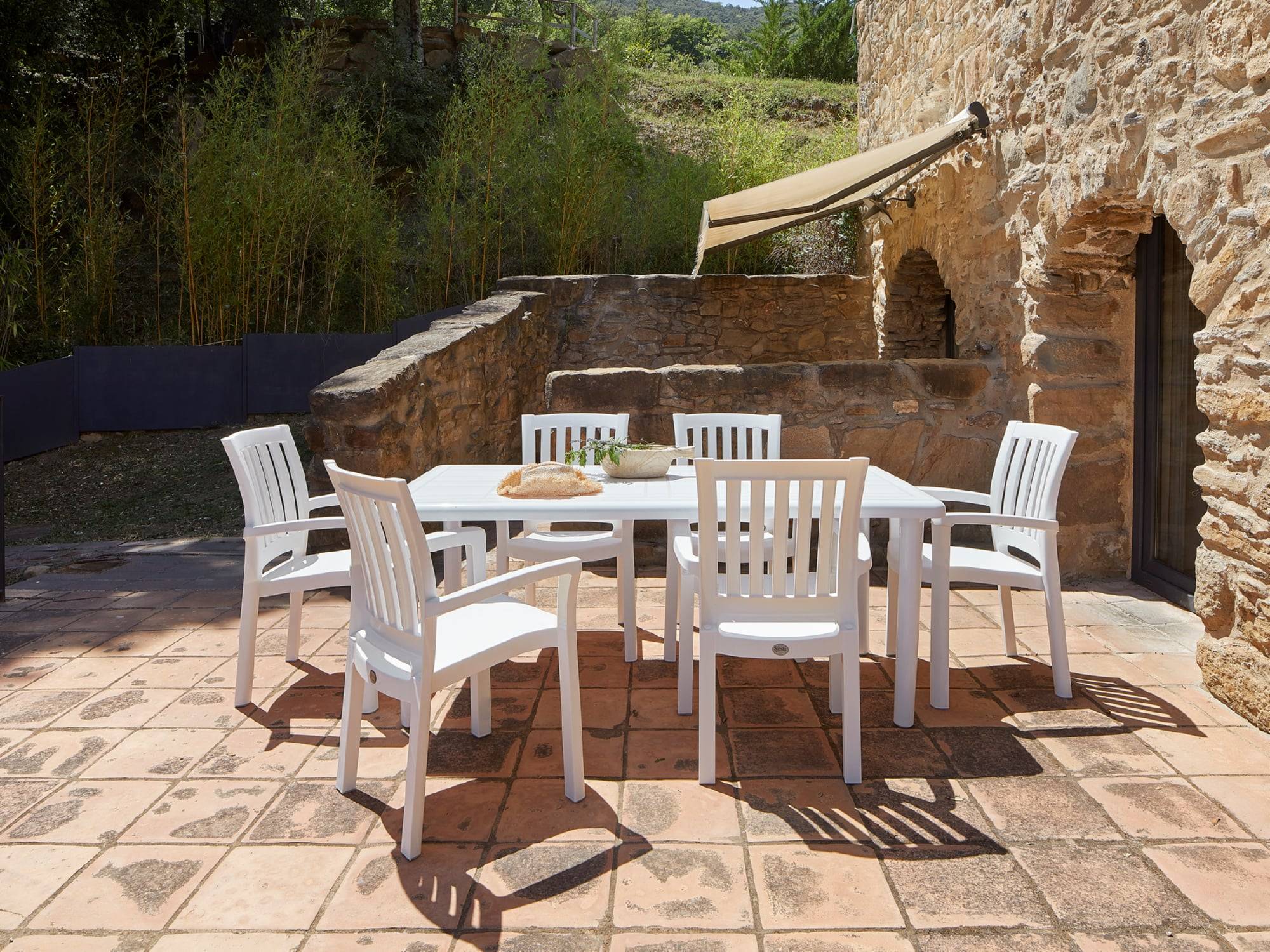 Table rectangulaire extérieur 180x90 blanc OLOT garbar - Image 6