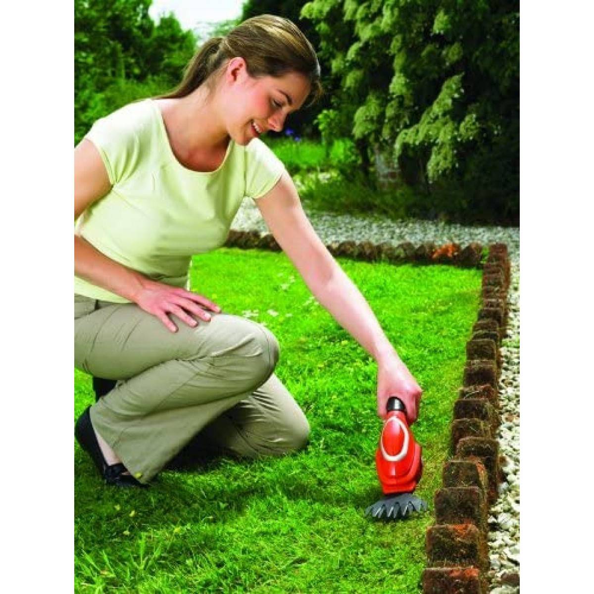 Cisaille de jardin sans fil 7V BLACK+DECKER Batterie lithium GSL700KIT-QW - Image 3