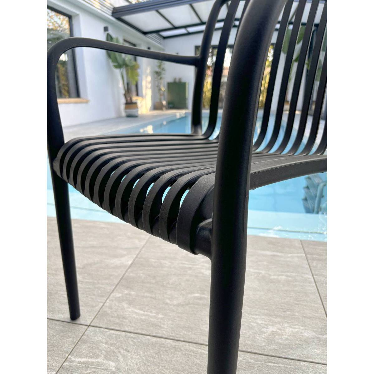 Fauteuil de jardin empilable en Polypropylène - Noir - TIAGO - Image 6