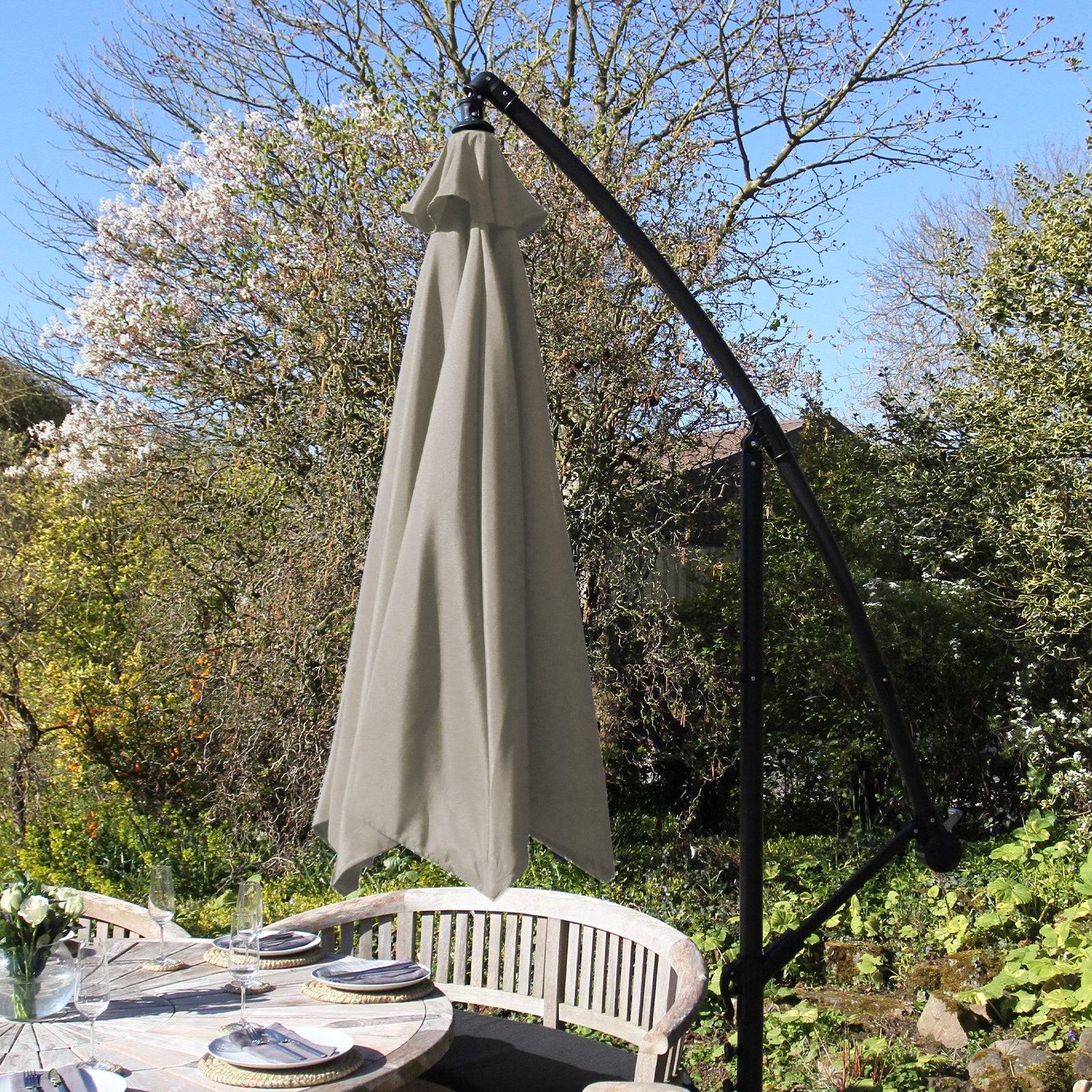 Monstershop - Parasol Cantilever Beige & Base Ronde - Image 5