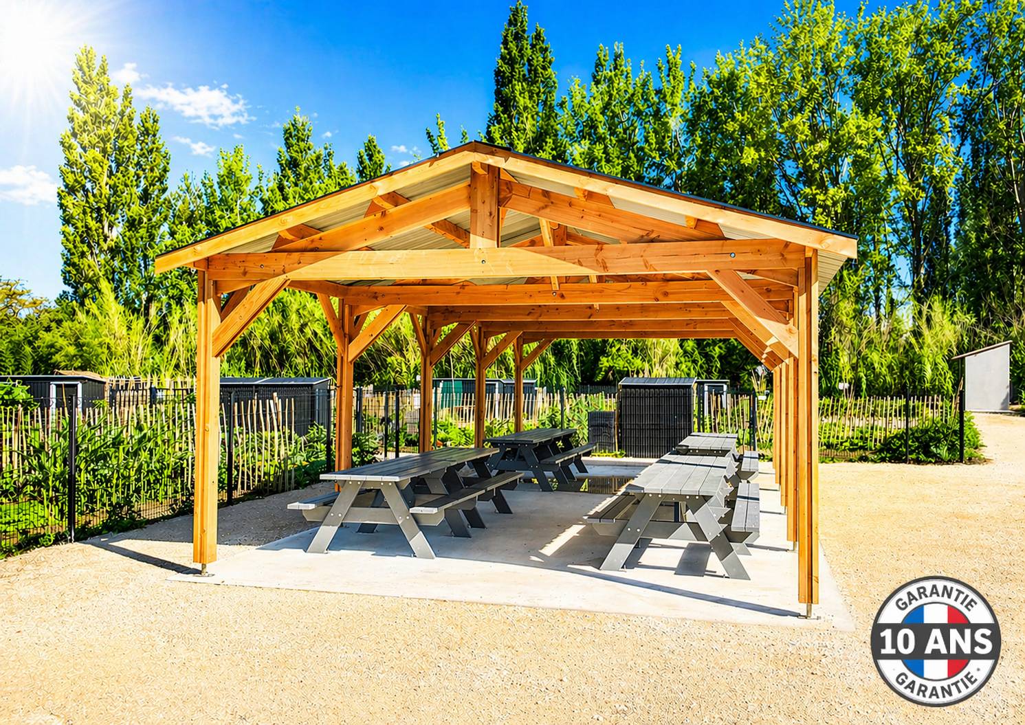 Carport SUR MESURE  deux pentes 750 cm x 10 poteaux, bois DOUGLAS Français  (Charpente en bois-auvent-abri voiture). Garantie 10 ans - Image 1
