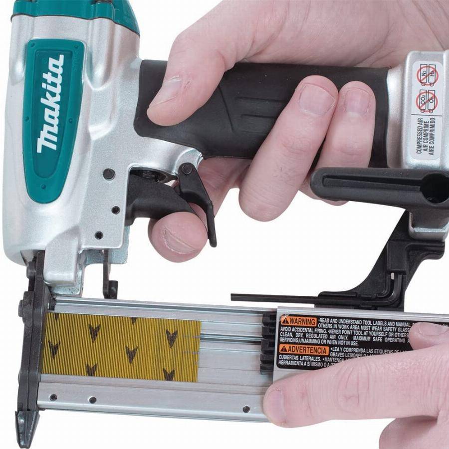 Cloueur pneumatique MAKITA 8.3 Bar 35 mm - AF353 - Image 3