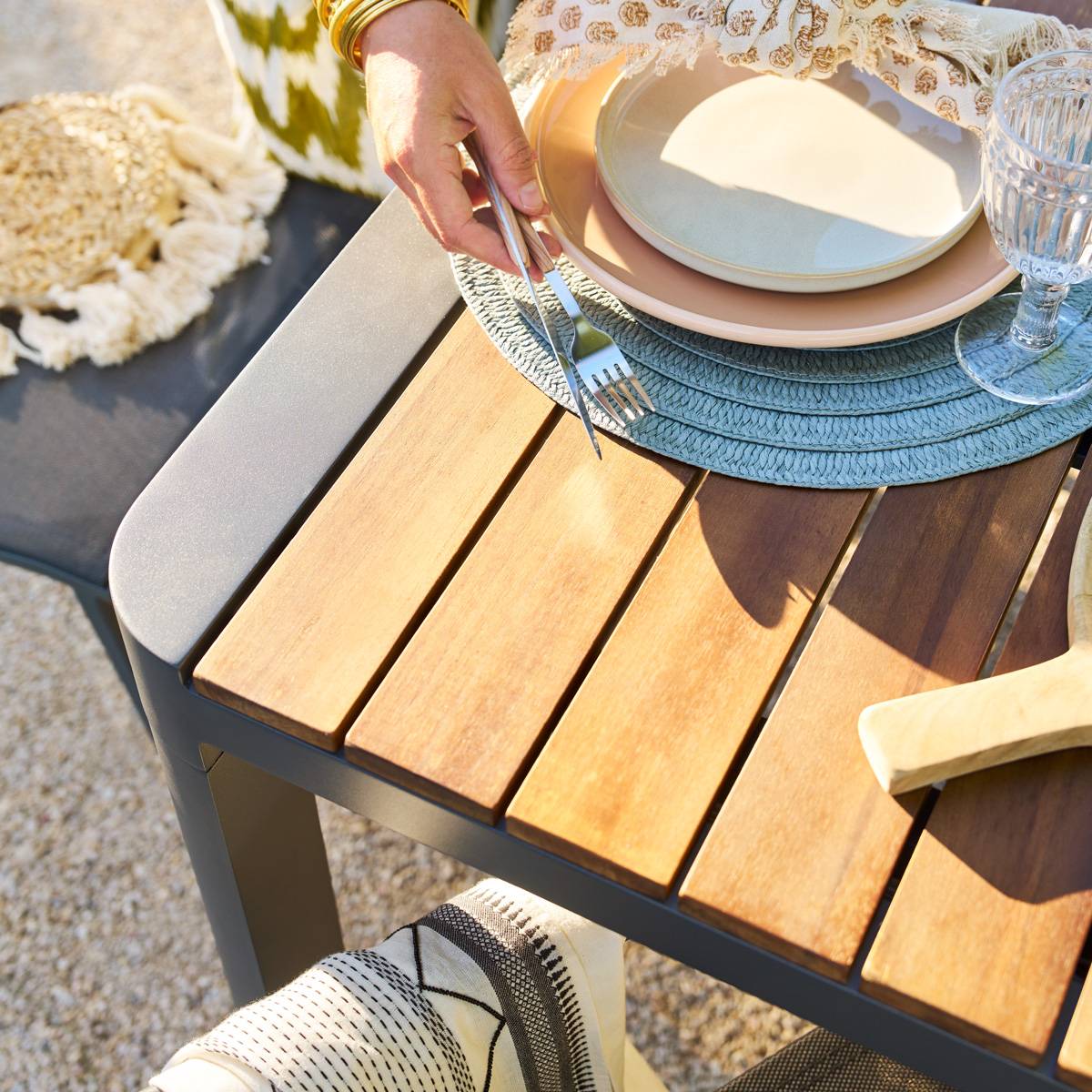 Hesperide - Table de jardin extensible "Paradize" Noyer & graphite 12 places en aluminium et acacia Hespéride - Image 3