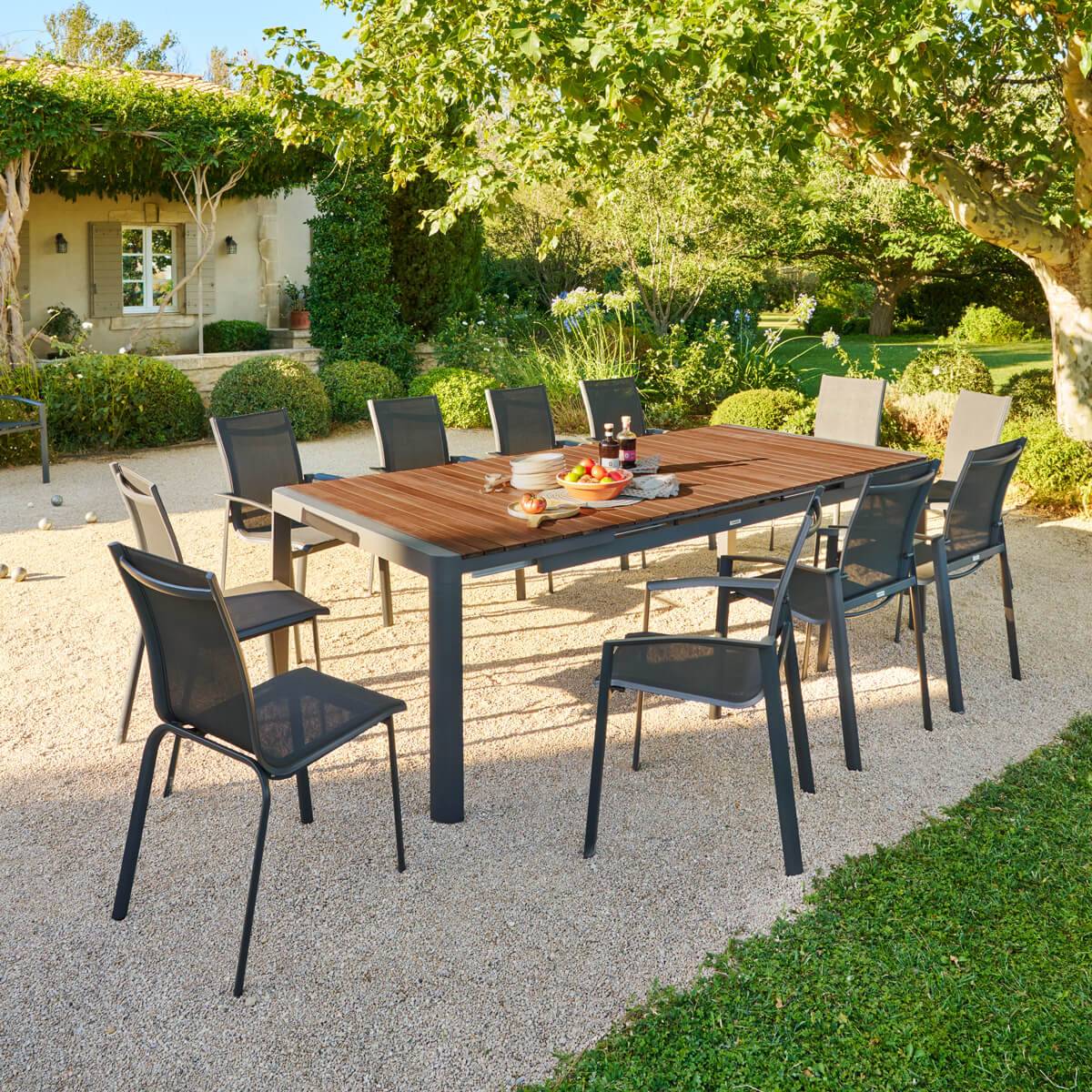 Hesperide - Table de jardin extensible "Paradize" Noyer & graphite 12 places en aluminium et acacia Hespéride - Image 1