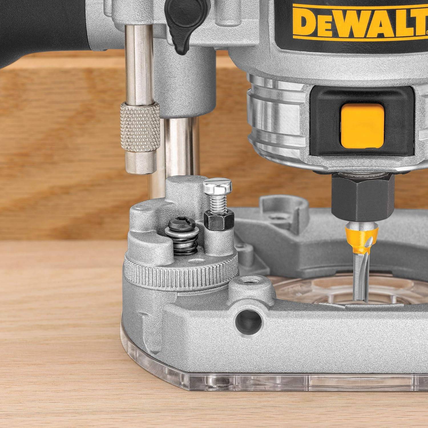 Défonceuse 850 W pour fraise de 6 à 8 mm - DEWALT - D26203-QS - Image 3