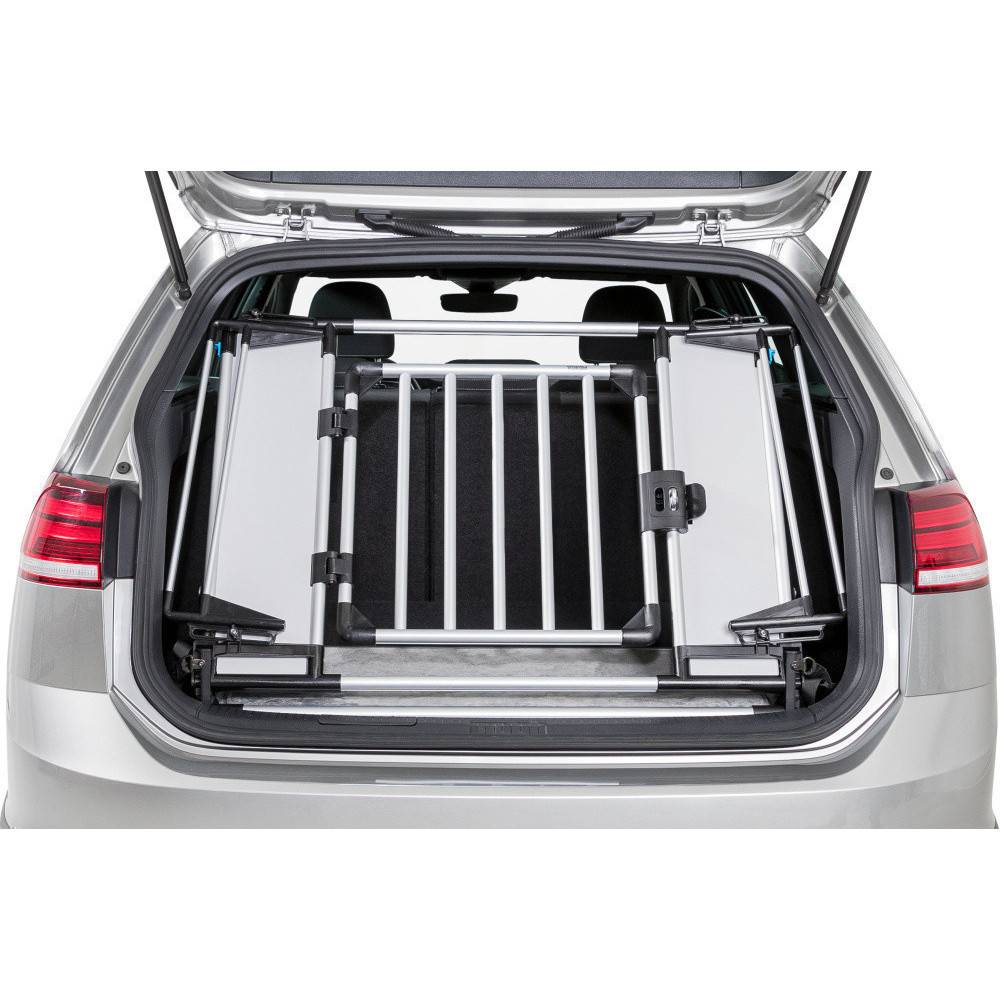 Trixie - Trixie - Grille arrière universelle pour voiture, pour chien taille 94 à 114 x 69 cm - Image 3