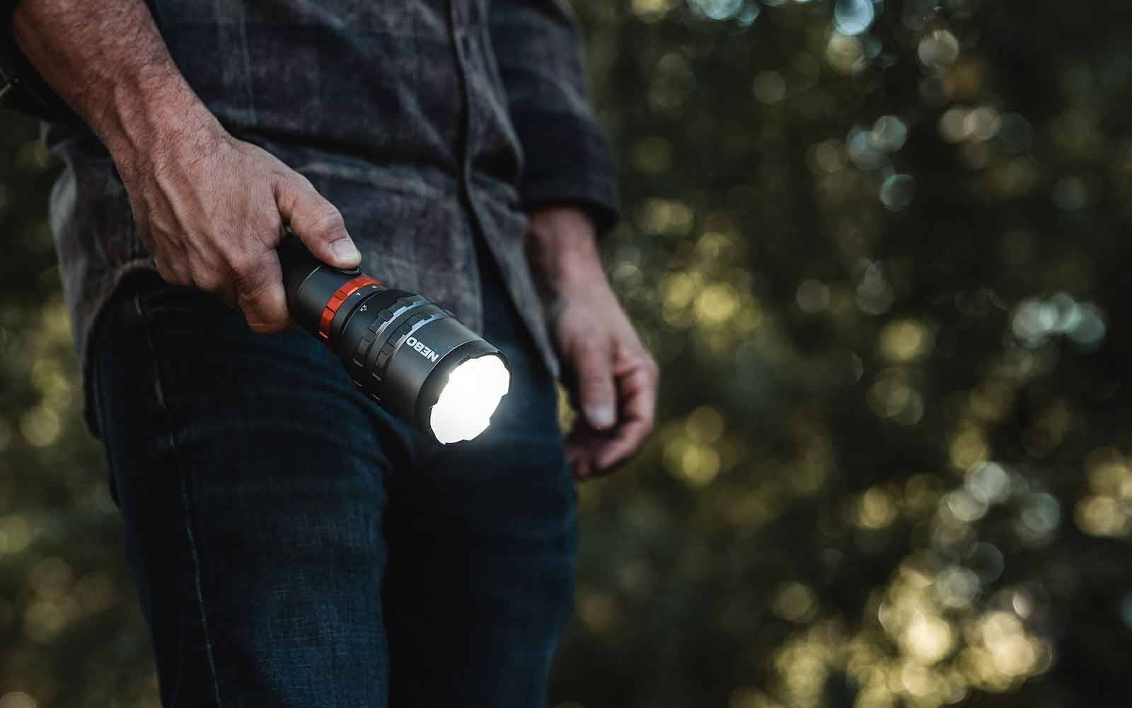 NEBO DAVINCI 12000 lm - Lampe Torche LED Rechargeable Ultra Puissante - Image 7