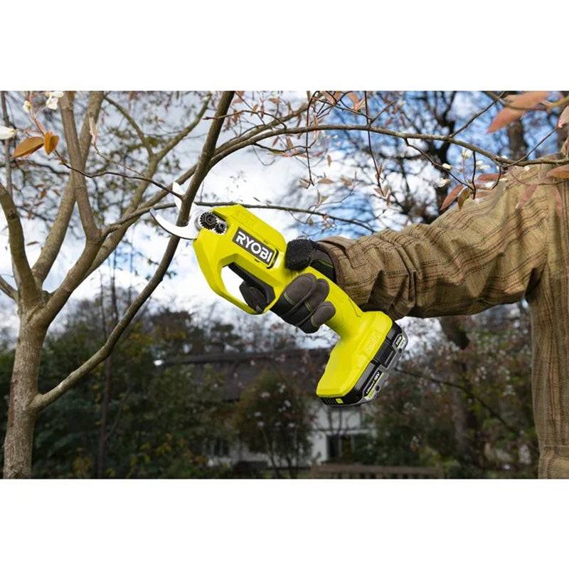 Ryobi - Pack 2 batteries RYOBI 18V One+ 4.0Ah et 2.0Ah - chargeur rapide 2.0Ah RC18120-242X - Image 4