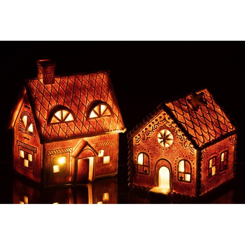 Maison de Noël en résine marron 18.5x14x22 cm - J-Line - Image 5