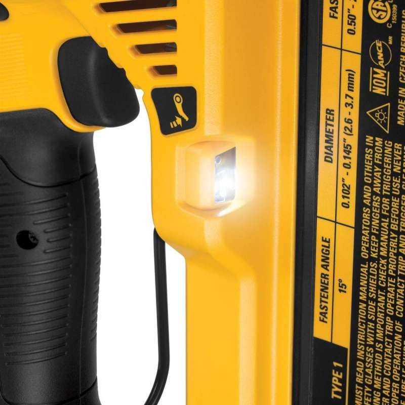 Cloueur de charpente 18V XR DEWALT avec 2 batterie 18V 5Ah - chargeur - T-STAK - DCN930P2-QW - Image 4