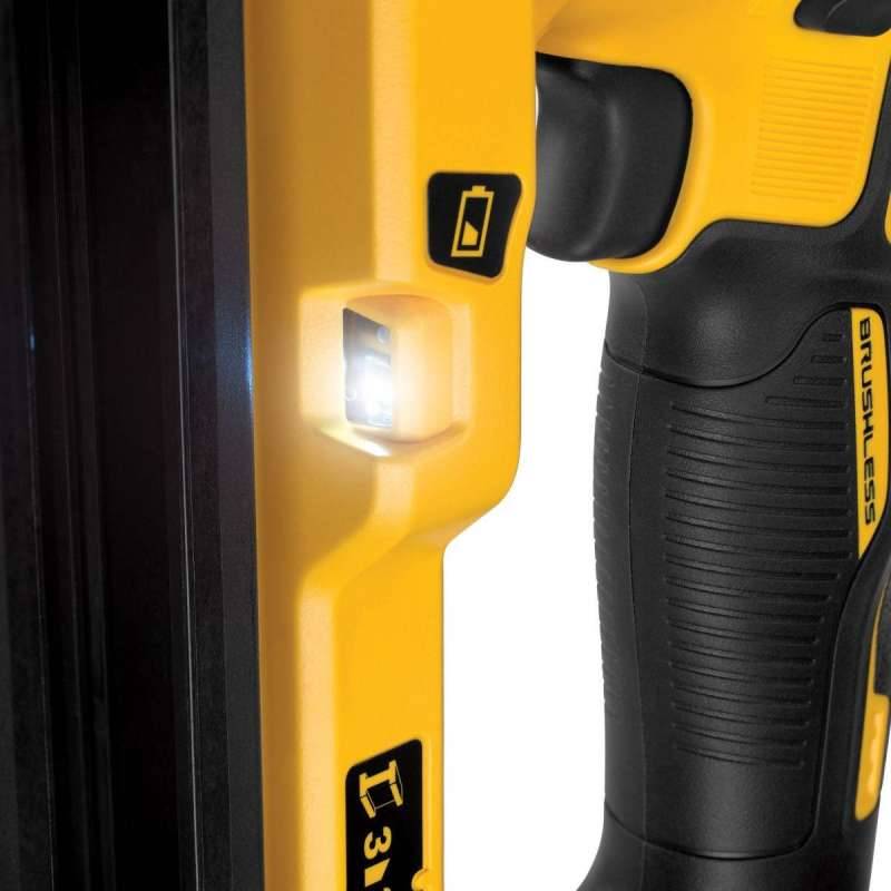 Cloueur de charpente 18V XR DEWALT avec 2 batterie 18V 5Ah - chargeur - T-STAK - DCN930P2-QW - Image 8