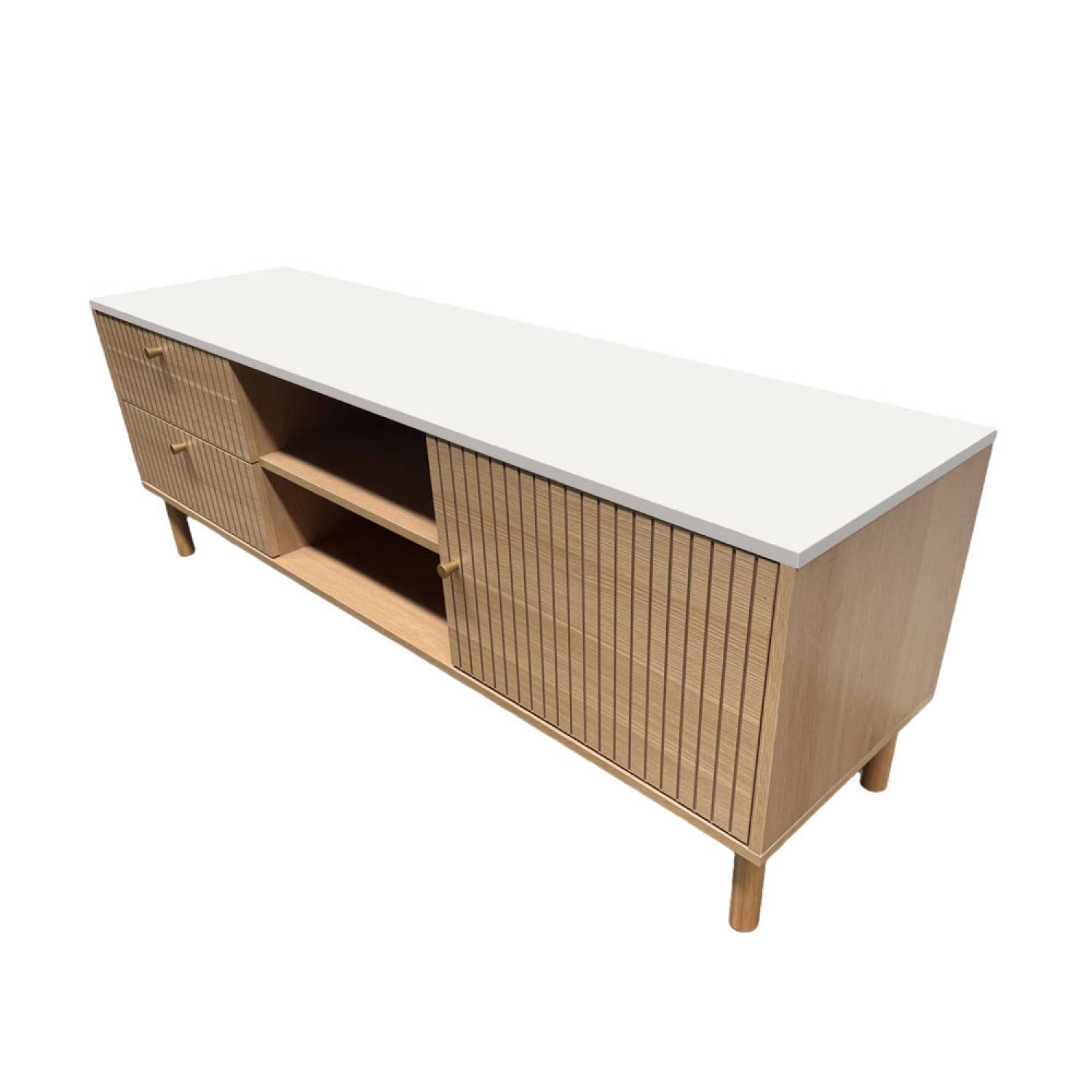Meuble TV aspect bois rainuré et blanc avec tiroirs et placard 150cm TRIX - Image 4