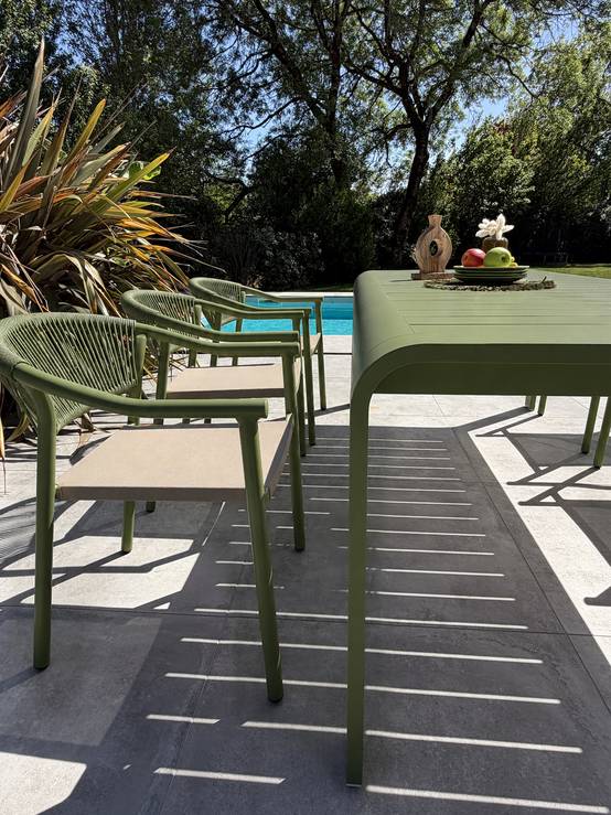 Dcb Garden - Ensemble repas de jardin en aluminium 6 places - Vert olive - HANOI - Image 3
