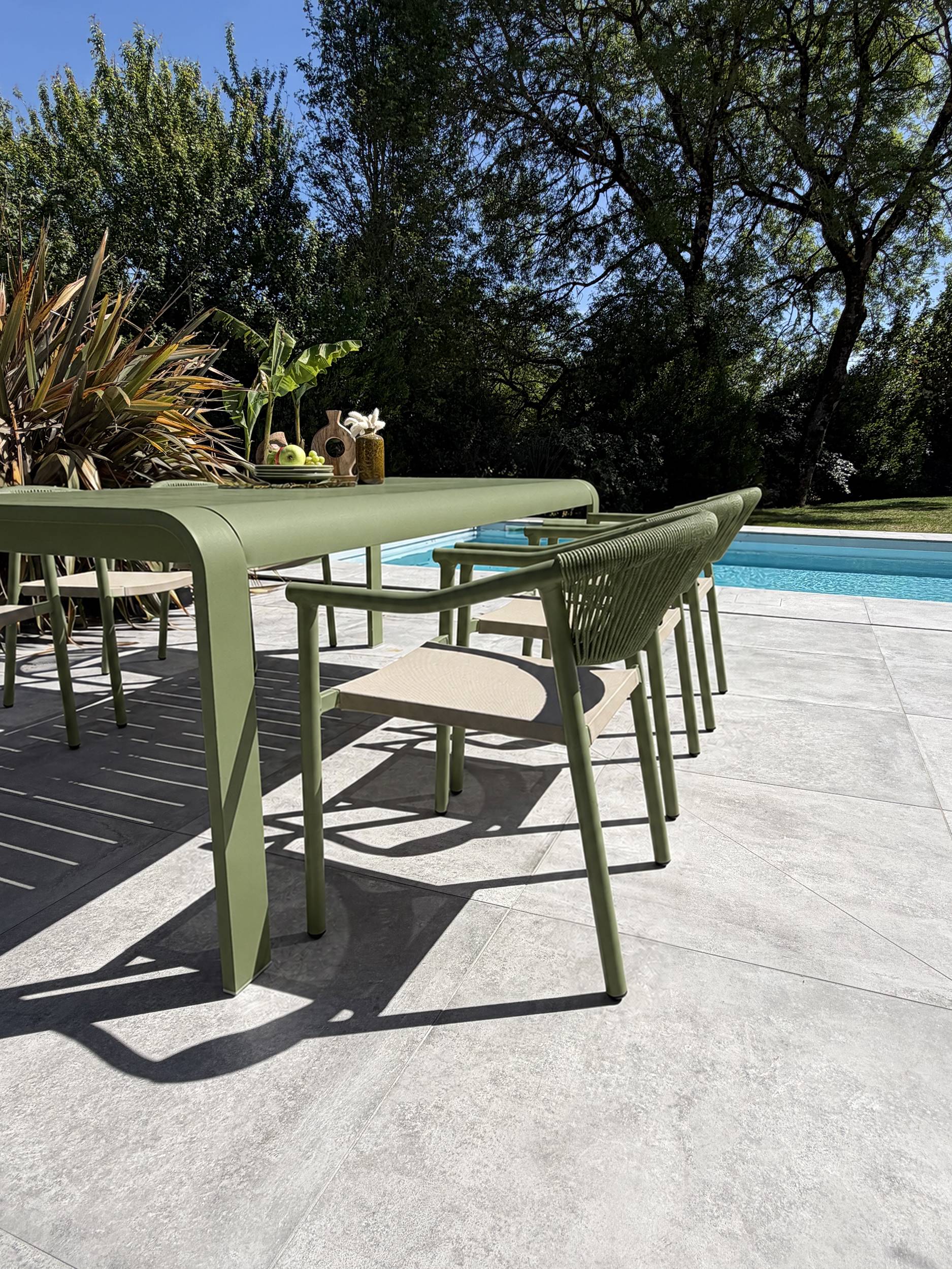 Dcb Garden - Ensemble repas de jardin en aluminium 6 places  - Vert olive - HANOI - Image 2