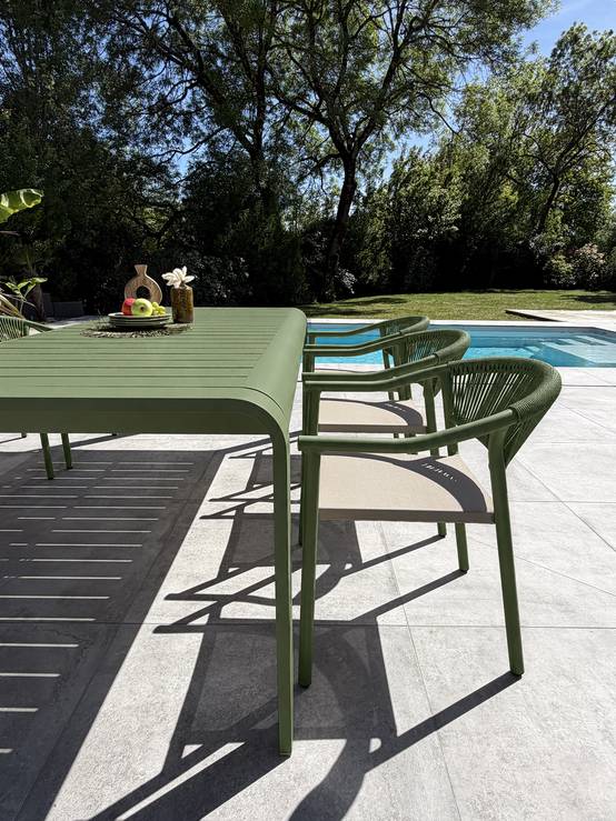 Dcb Garden - Ensemble repas de jardin en aluminium 6 places - Vert olive - HANOI - Image 6