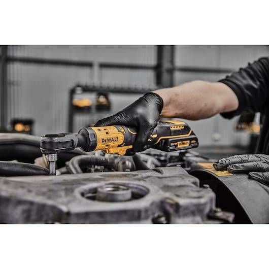 Clé à cliquet 3/8' XR 18V Brushless DEWALT - DCF513N-XJ - Image 2