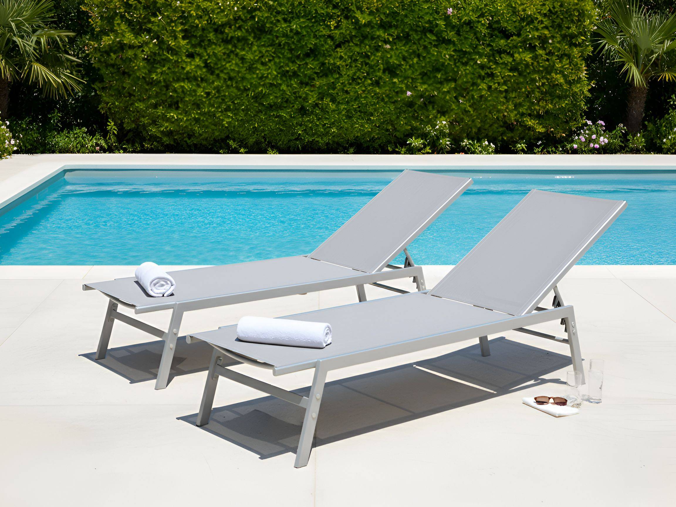 Beliani - Chaise longue Acier Gris NOLI - Beliani - Image 1