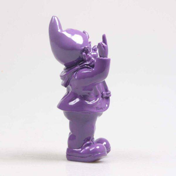 Stoobz - Nain de jardin en résine doigt d'honneur 7 x 8 x 20 cm Violet Stoobz - Image 4