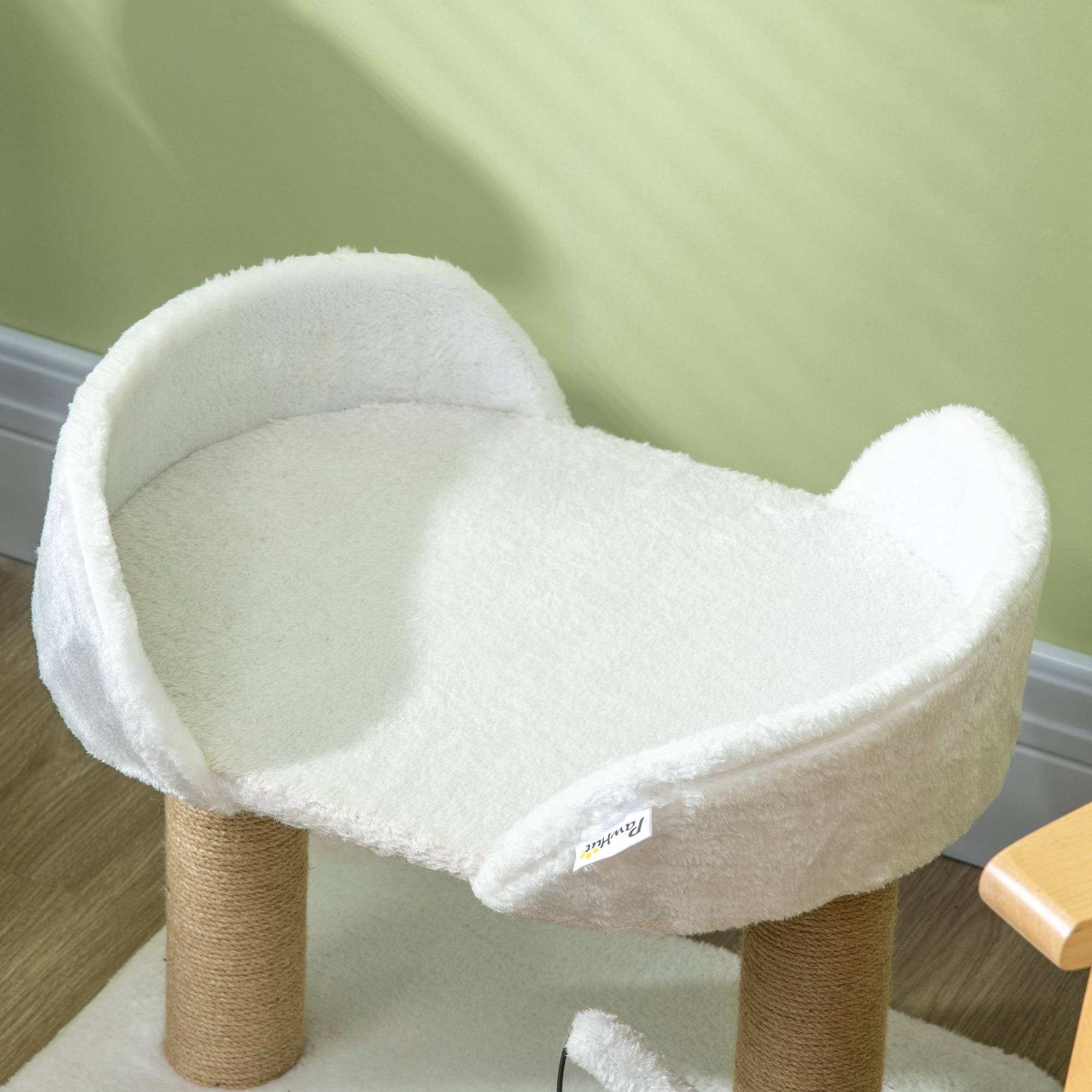 Griffoir avec plateforme sisal et peluche beige 48 x 38 x 42 cm - PANGIVO - Image 10