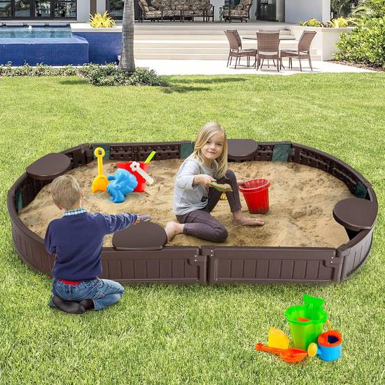 COSTWAY Bac à Sable Enfant Ovale 183x105x21 cm en Plastique avec Housse de Protection Etanche Bâche Intégrée Sièges Doublure Marron - Image 5