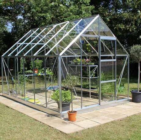 Halls - Serre de jardin Universal en verre horticole avec base 9.9m², Couleur Aluminium - Image 4