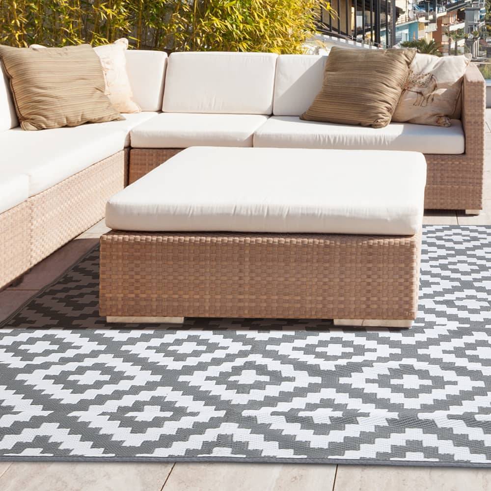 Tapis extérieur rectangulaire réversible 120 x 180 Gris - Image 5