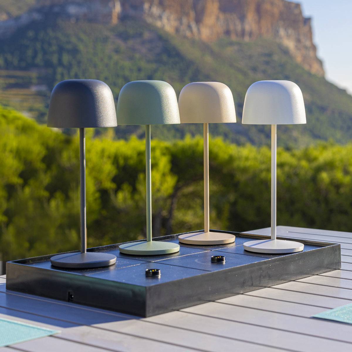 Lumisky - Base de chargement induction KELLY PLATE pour 6 lampes KELLY, SOPHIA, RUBY - Image 4