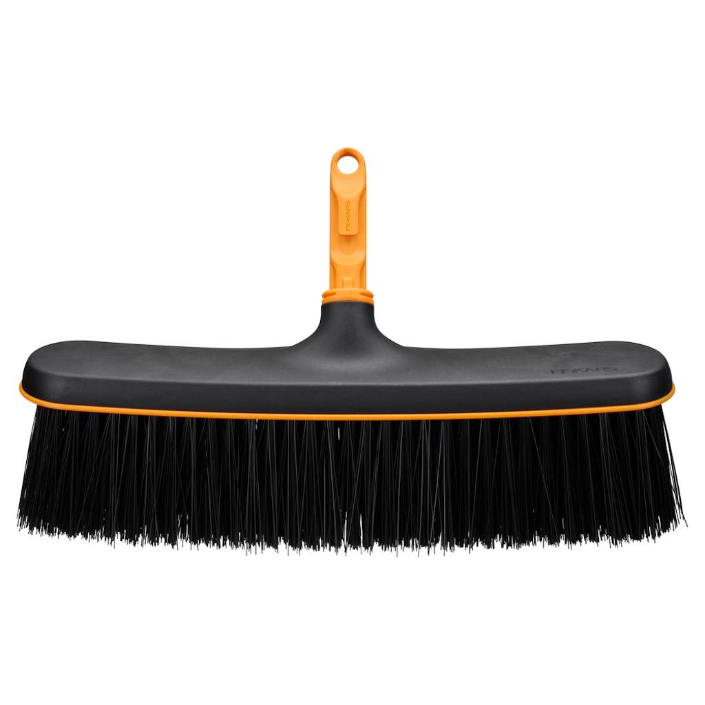 Fiskars - Brosse pour dalles - OneClick 36 cm - nettoyage joints et bordures - Image 1