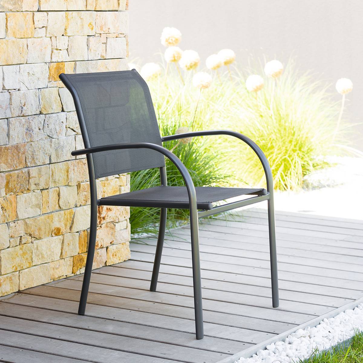 Hesperide - Fauteuil de jardin empilable "Piazza" anthracite & graphite aluminium traité époxy - Hespéride