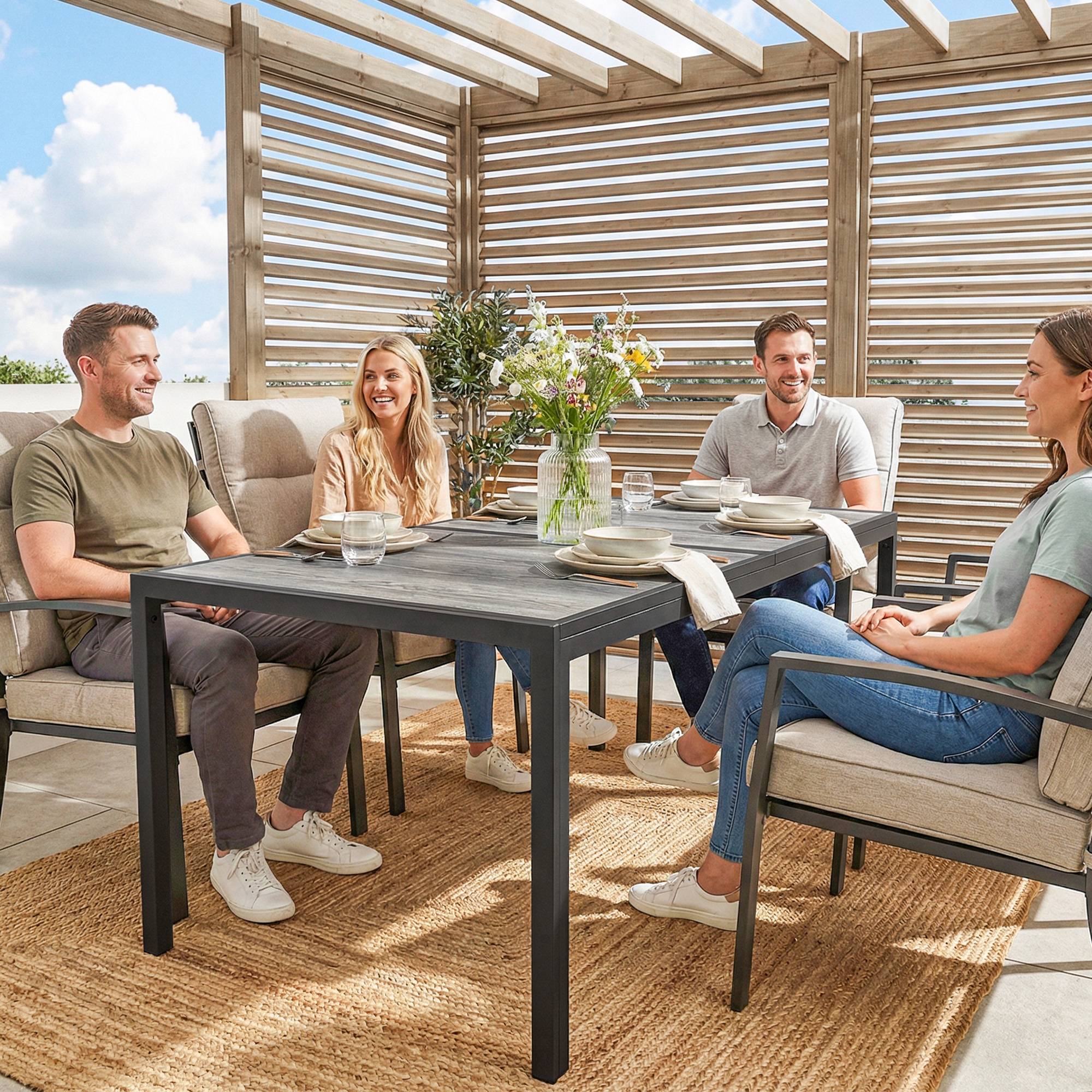 Outsunny - Table de jardin pour 4 à 6 personnes pieds en acier gris - Image 4