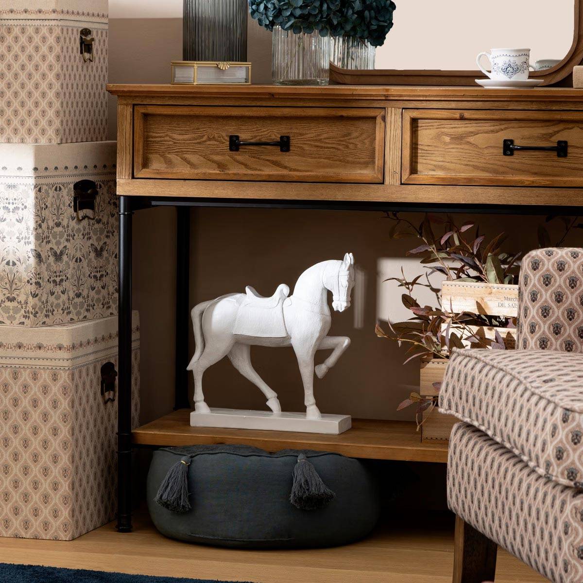 Objet décoratif Cheval Blanc en résine H 34 cm - Image 4