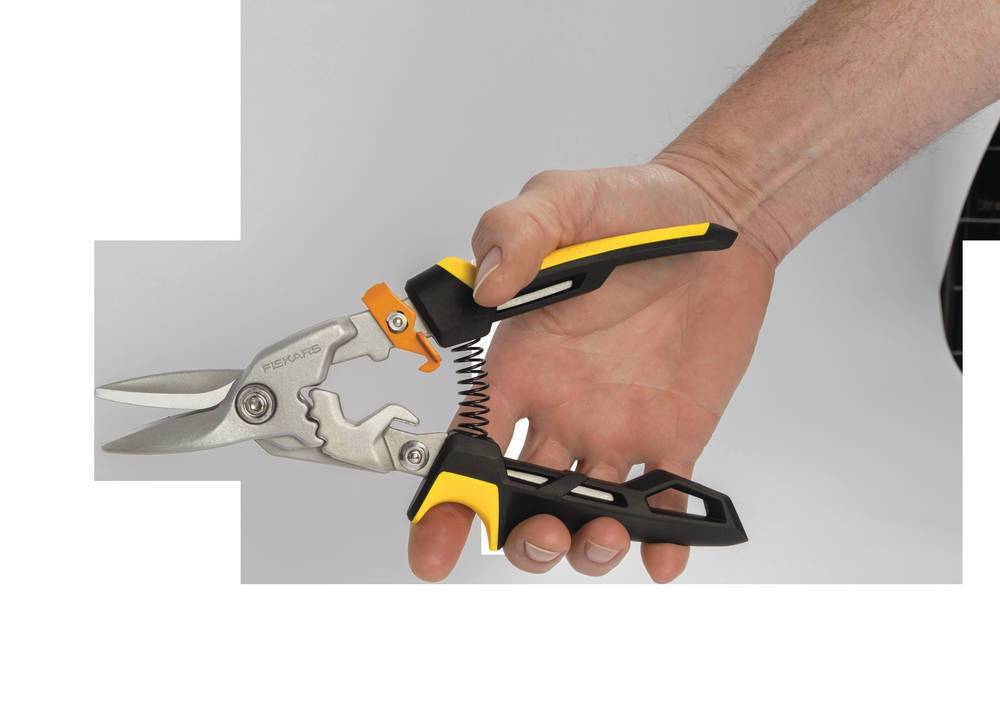 Fiskars - Cisaille PowerGear type "aviation" coupe droite 38,1mm - Image 3