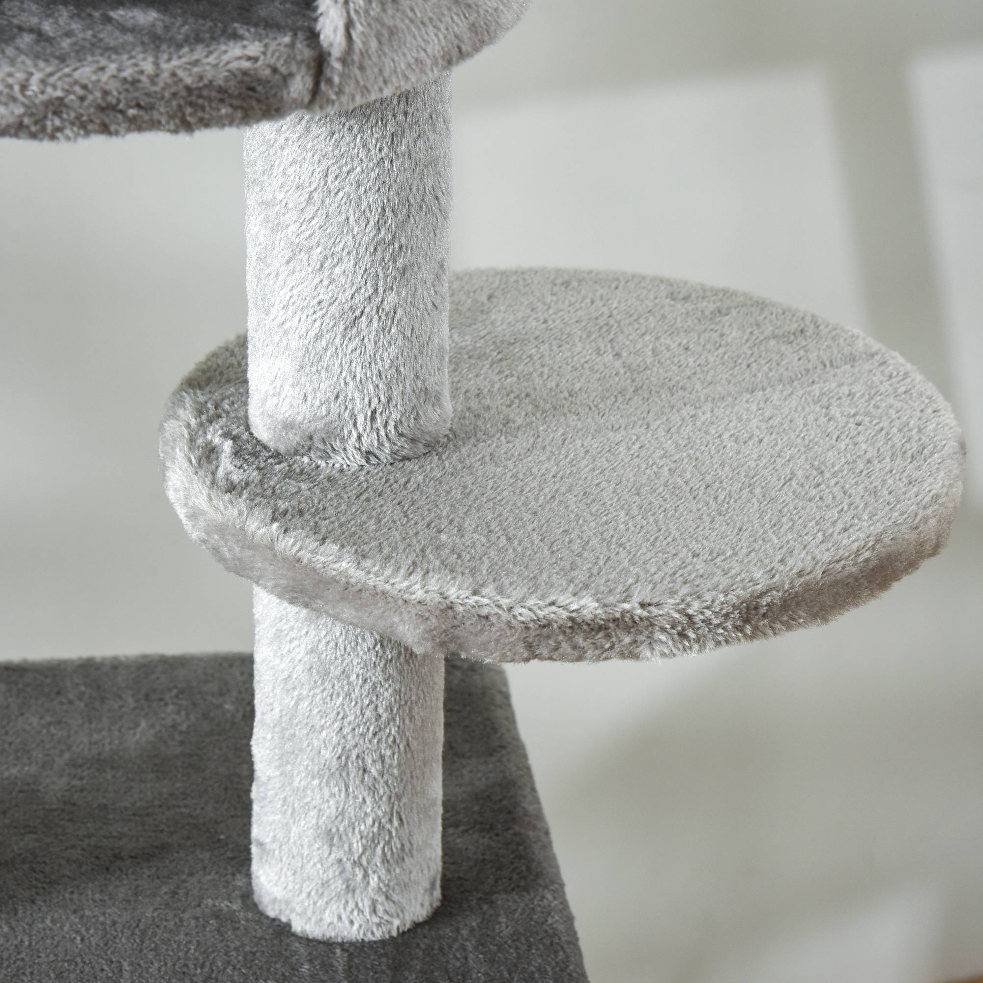 Arbre à chat plafond sisal et peluche gris clair 60 x 40 x 255 cm - PANGIVO - Image 10