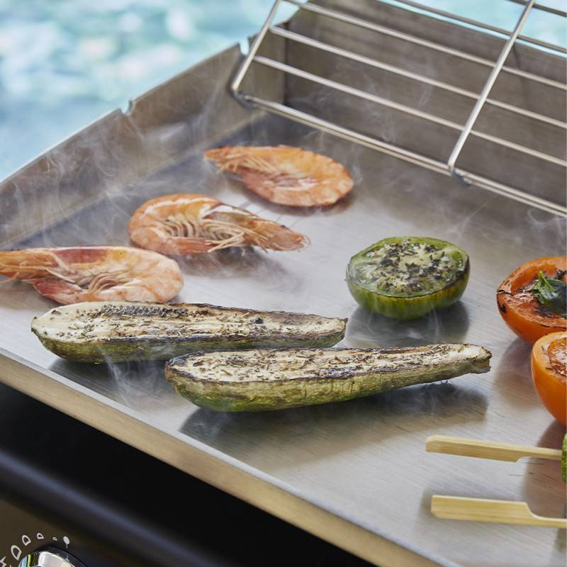 Brasero - Plancha au gaz Silvia II G - BRASERO - Plaque en inox de 67 x 34 cm - 3 brûleurs - Grille de réchauffement + Housse OFFERTE - Image 4