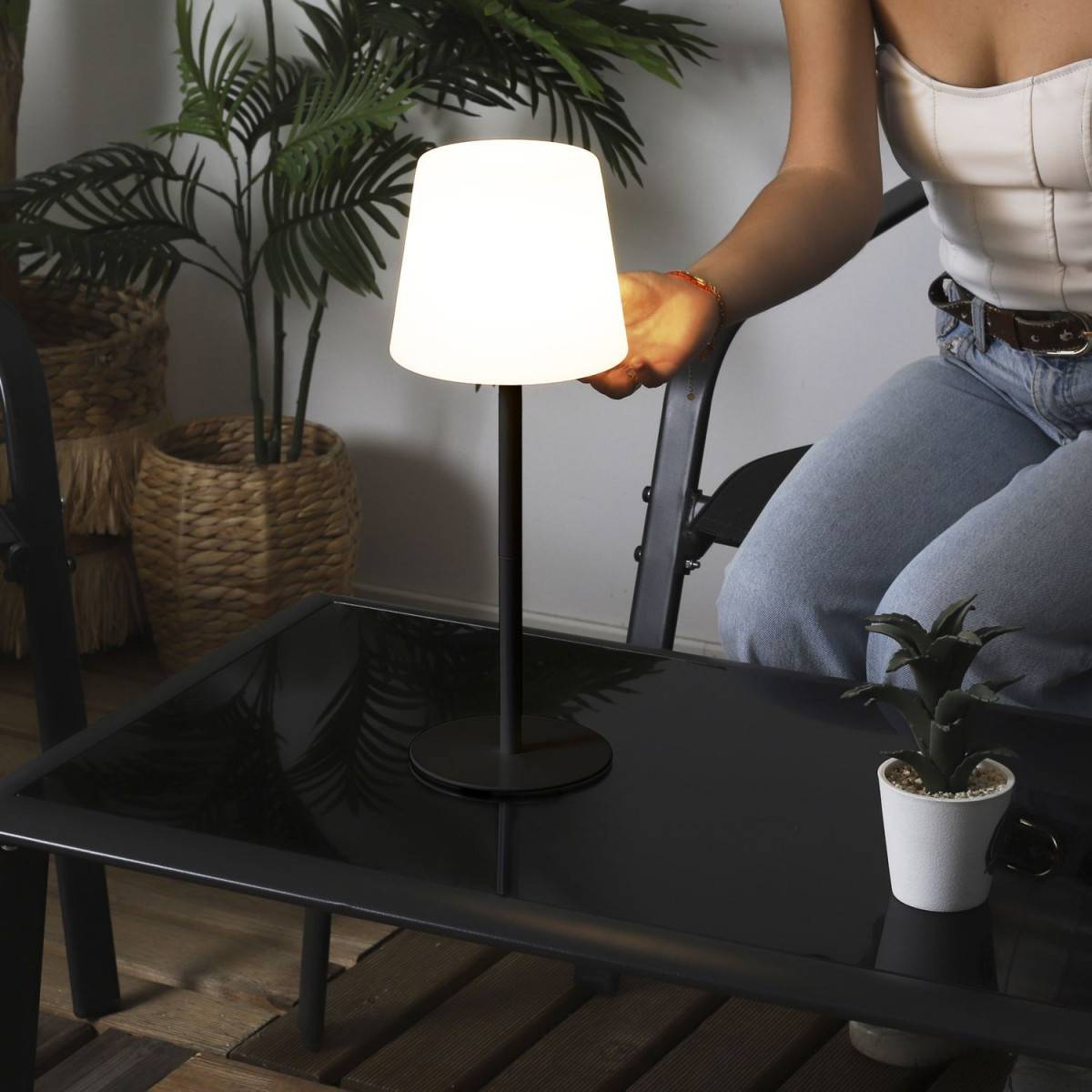 The Home Deco Factory - Lampe à Poser Extérieur "Rechargeable" 40cm Noir - Image 8
