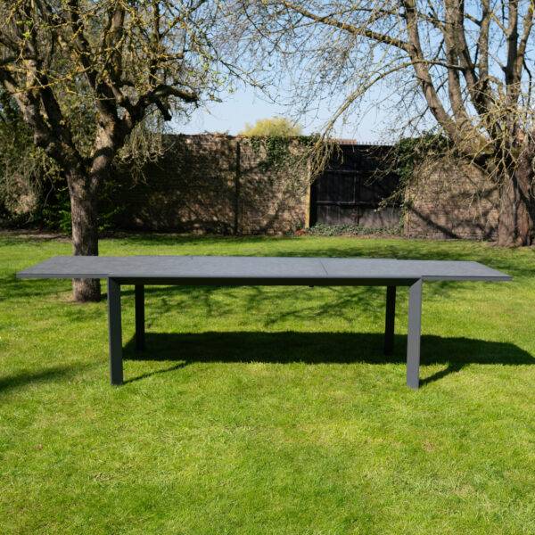 Wilsa Garden - Table de jardin aluminium et verre effet pierre 8/12P extensible MODULO - Image 3