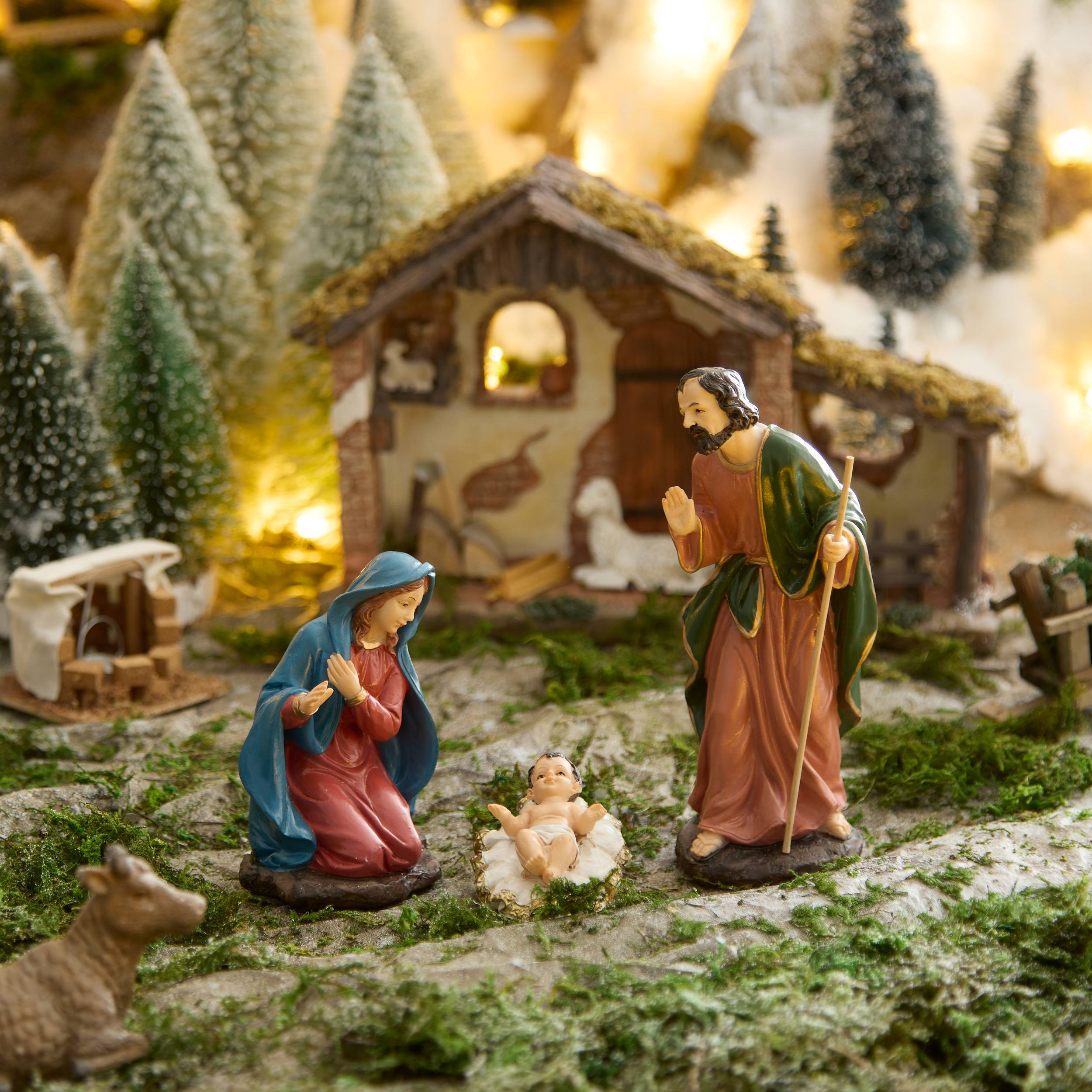 Feeric Christmas - Santon Miral Jésus, Marie et Joseph en résine H. 19 cm - Feeric Lights & Christmas - Image 1