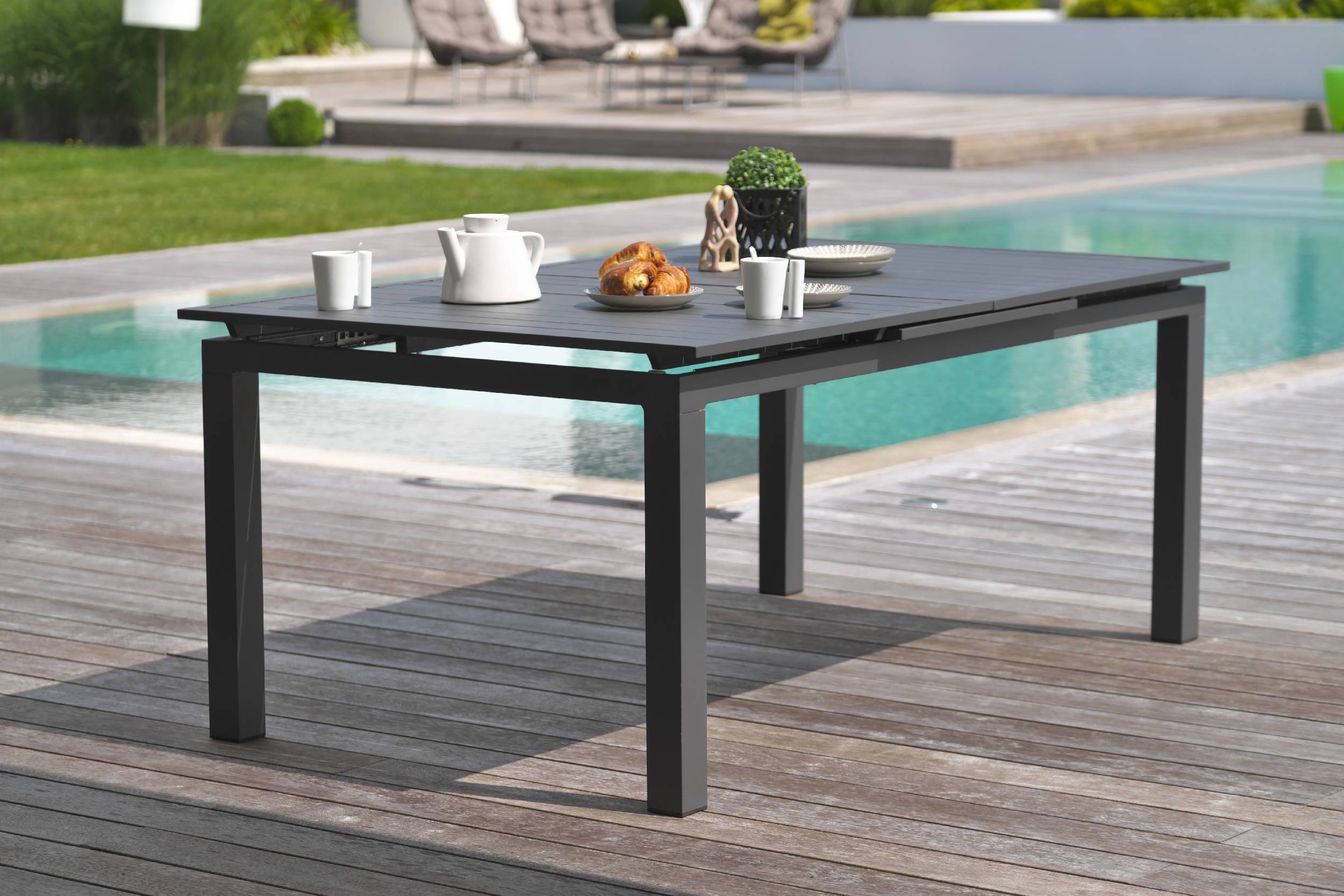 Dcb Garden - Ensemble repas de jardin 4 places en aluminium - Gris anthracite - ALU-MIAMI - Image 6