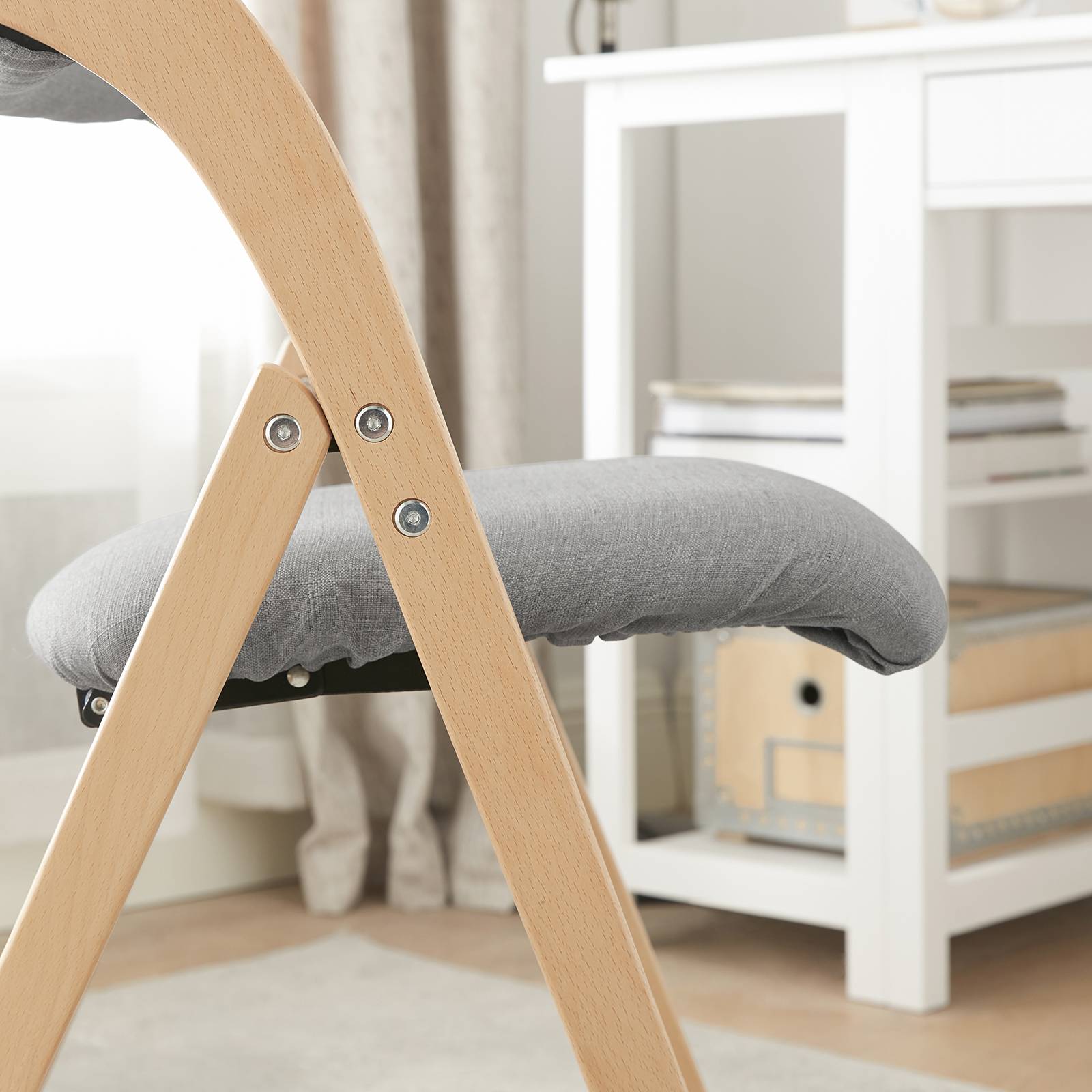 SoBuy Chaise Pliante Rembourrée Ergonomique - Bureau et Cuisine Compacte pour Petits Espaces, Gris Clair, Modèle FST92-N - Image 4