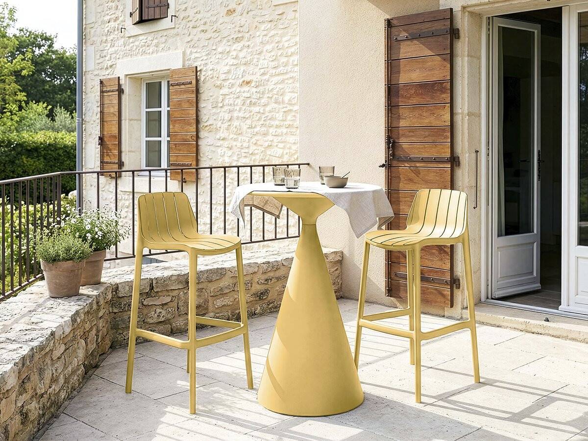Habitat Et Jardin - Table Et Chaises Hautes De Bistrot Empilables "vaena" - 2 Places - Jaune -habitat Et Jardin - Image 2