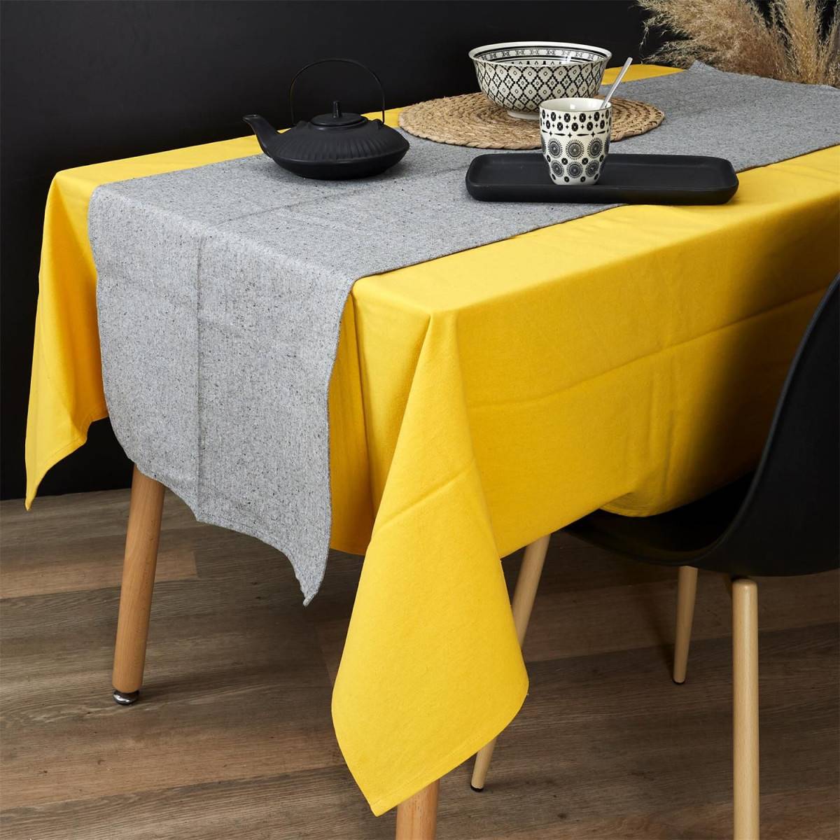 The Home Deco Factory - Chemin de Table Déco "Lunabel" 50x150cm Vert Olive - Image 3