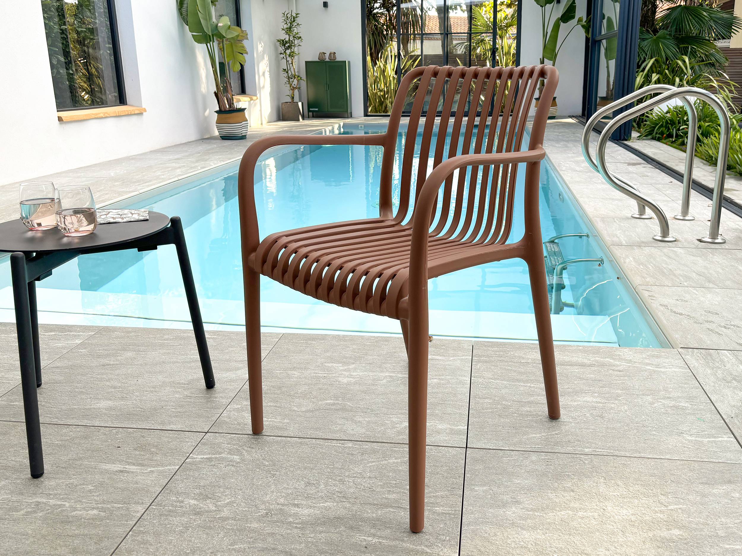 Fauteuil de jardin empilable en Polypropylène - Terracotta - TIAGO