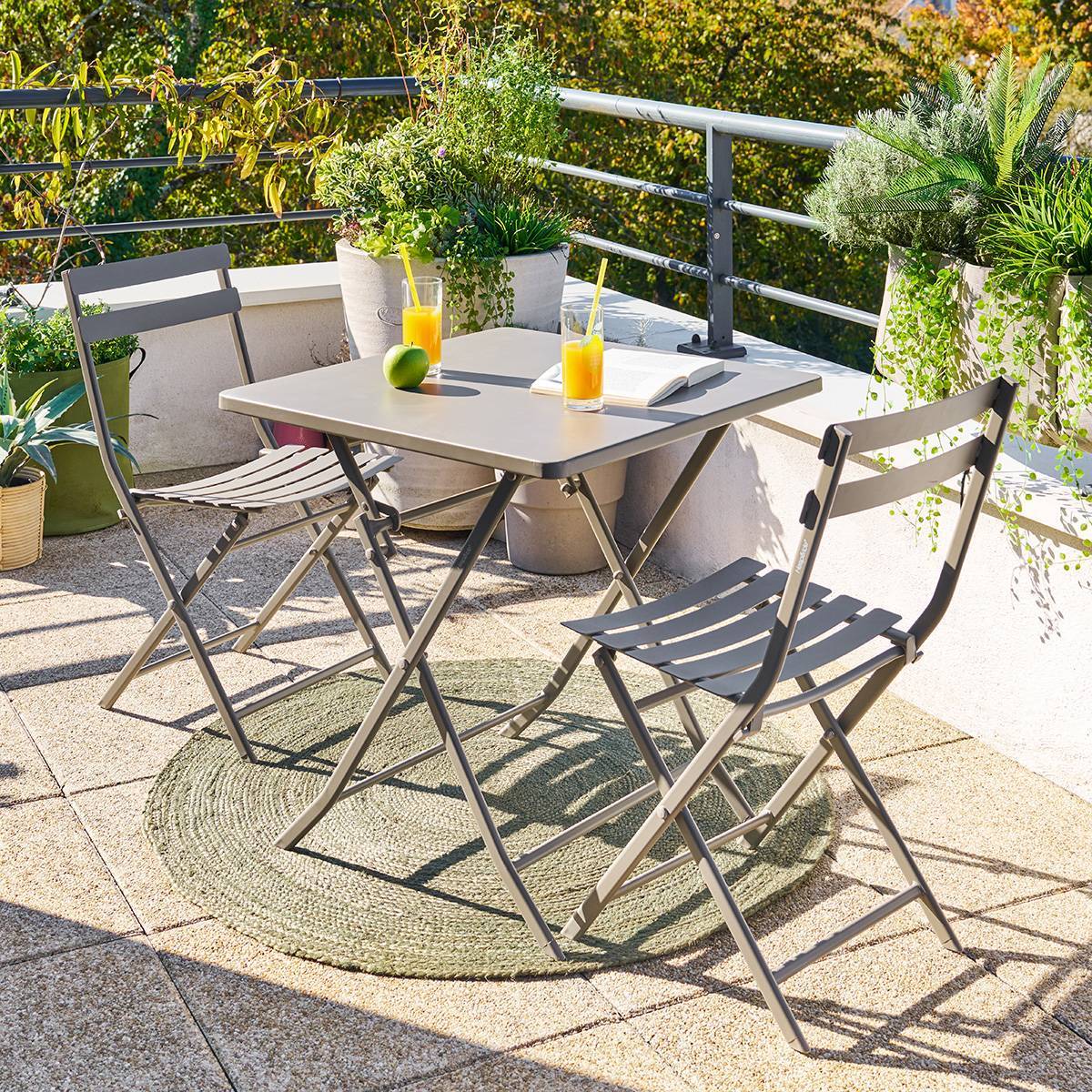 Hesperide - Chaise de jardin empilable Greensboro café Hespéride - Image 1